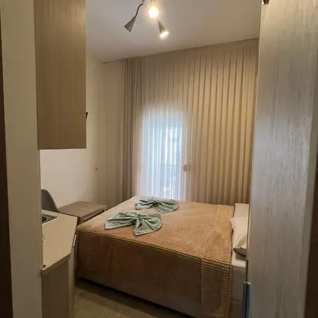 Aristotelous Square Apartment *